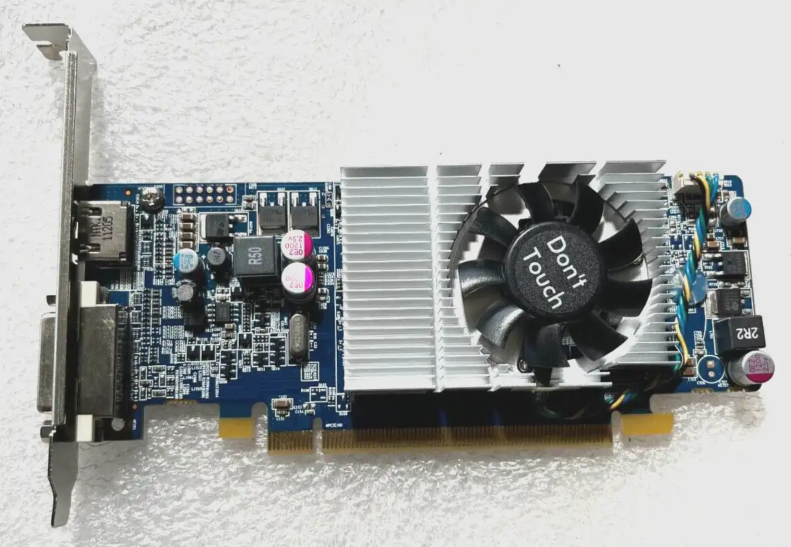 1Gb  Radeon HD6570 PCI-E  graphics card