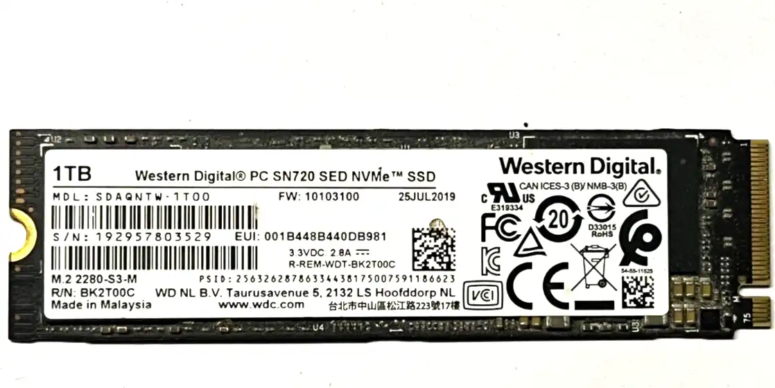 1TB Western Digital  SN720  Series PCIe Gen 3 NVME m.2 2280  SSD  SDAQNTW-1T00