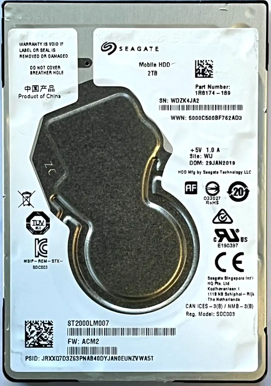 2TB Seagate ST2000LM007  2.5" SATA 6Gb/s 5400rpm 128Mb cache 7mm hard drive