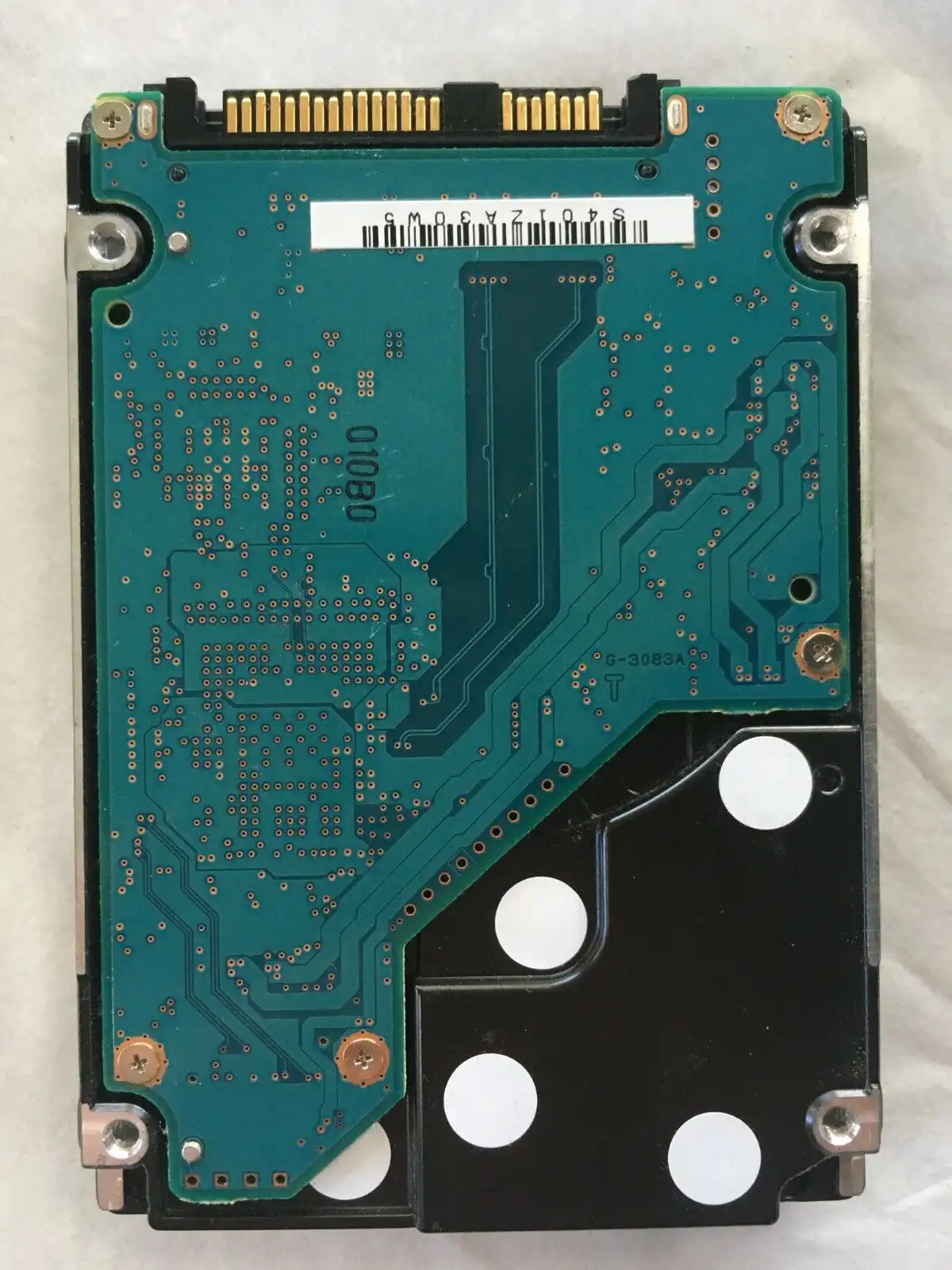 300GB Toshiba MBF2300RC 10000 RPM 2.5" 6Gb/s 16Mb SAS hard drive