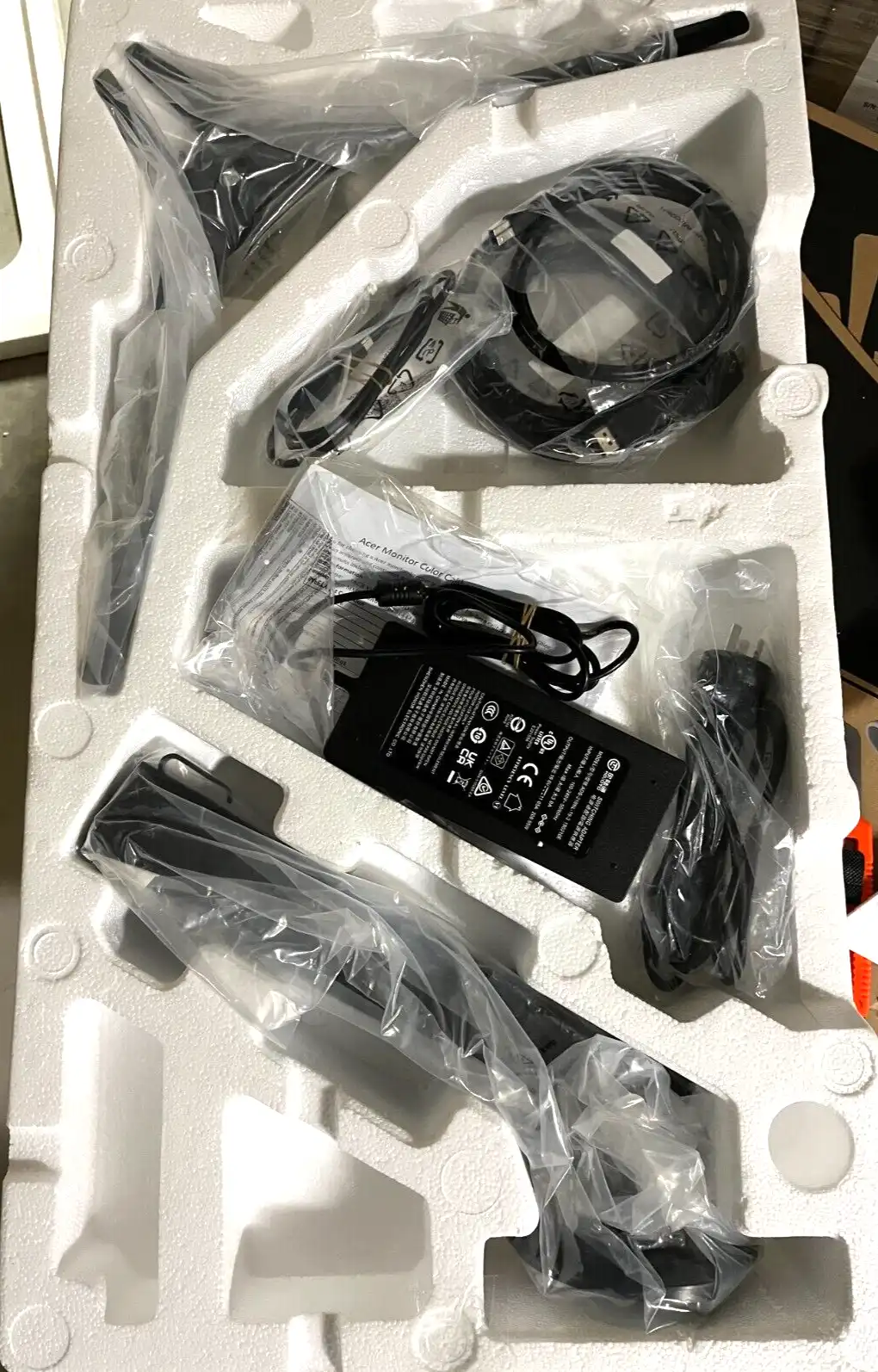 Acer 27" Nitro 4K UHD Gaming Monitor XV275K P3 3840x2160 1ms 160Hz AMD Free Sync