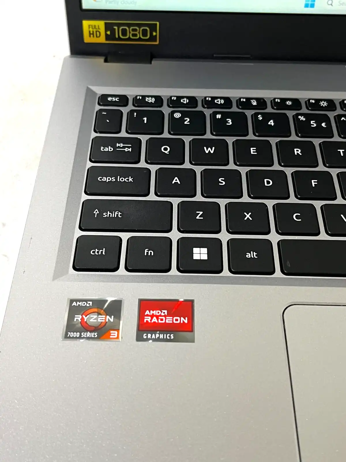 Acer Aspire 3 A315-24P AMD Ryzen 3 7320U 8Gb RAM 256GB SSD 15.6" FHD Win11