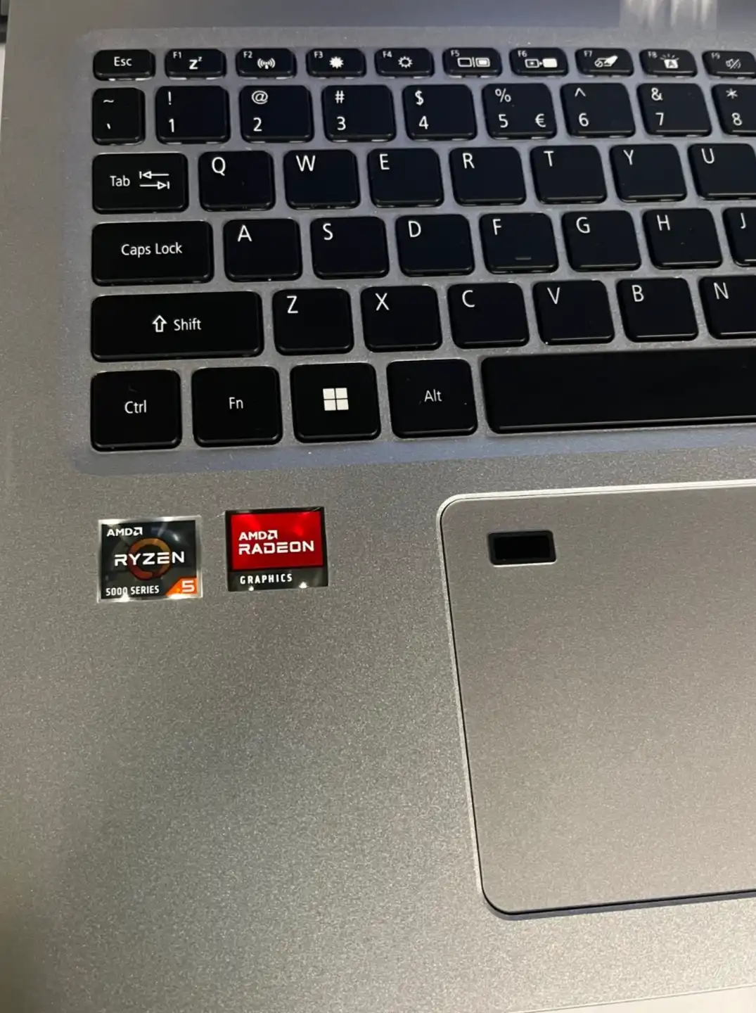 Acer Aspire 5 A515-45 Intel AMD Ryzen 5 5500u  8Gb RAM 512GB SSD 15.6" FHD IPS