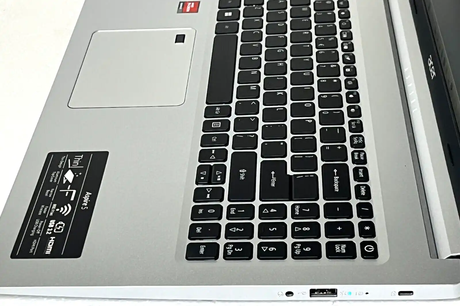 Acer Aspire 5 A515-45 Intel AMD Ryzen 5 5500u  8Gb RAM 512GB SSD 15.6" FHD IPS