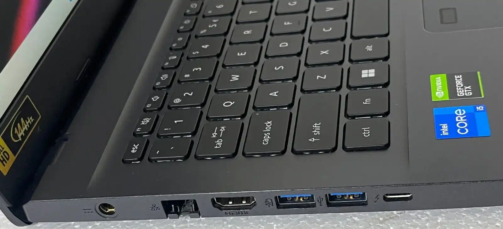 Acer Aspire 7 A715-51G Intel i5-1240P 16Gb RAM 512GB SSD 4Gb GTX1650 15.6" FHD