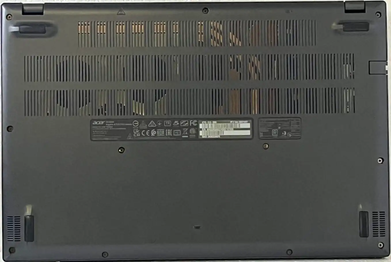 Acer Aspire 7 A715-51G Intel i5-1240P 16Gb RAM 512GB SSD 4Gb GTX1650 15.6" FHD