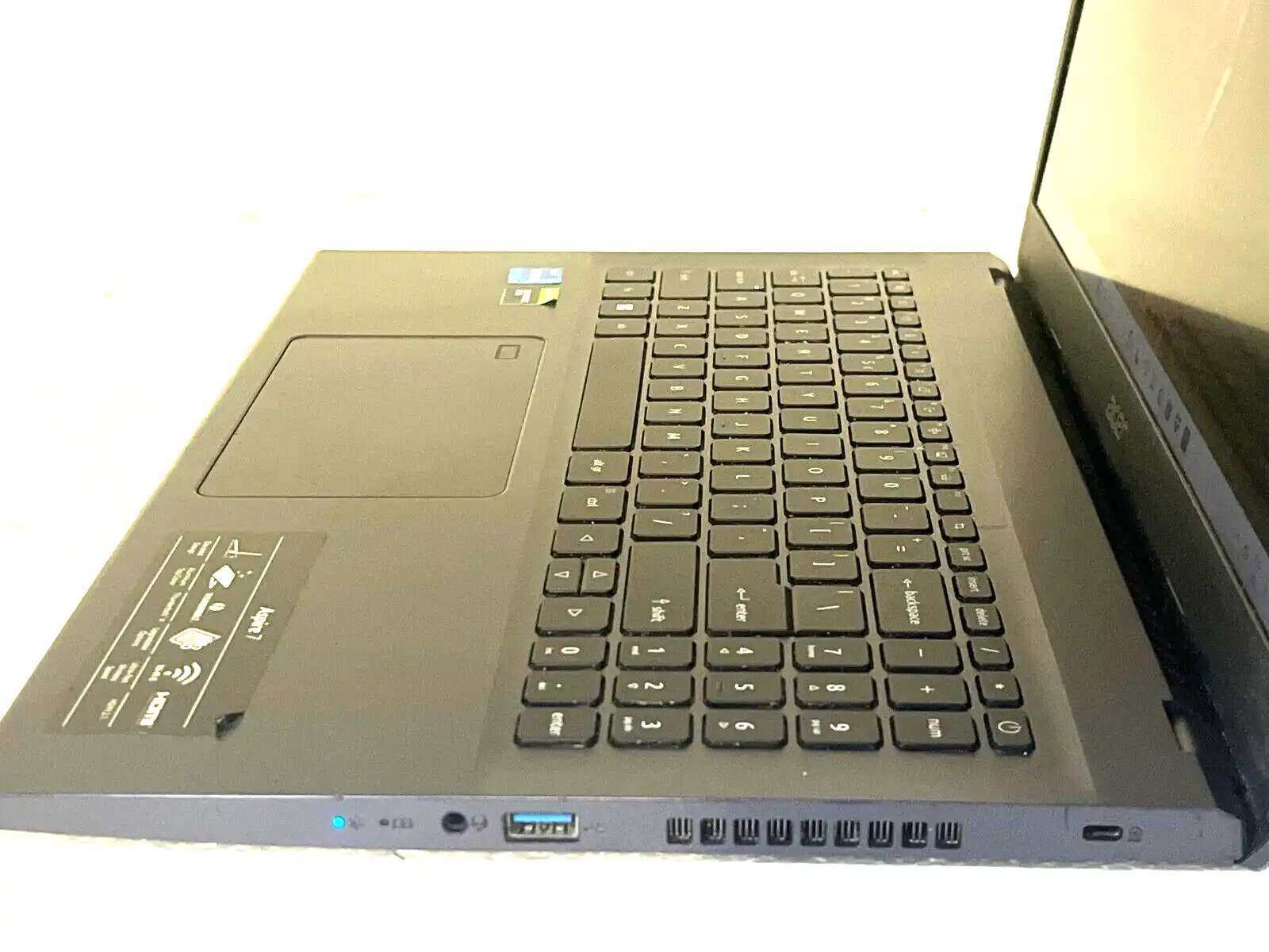 Acer Aspire 7  A715-76G Intel i5-12450 16Gb RAM 512GB SSD  4Gb GTX1650 15.6" FHD