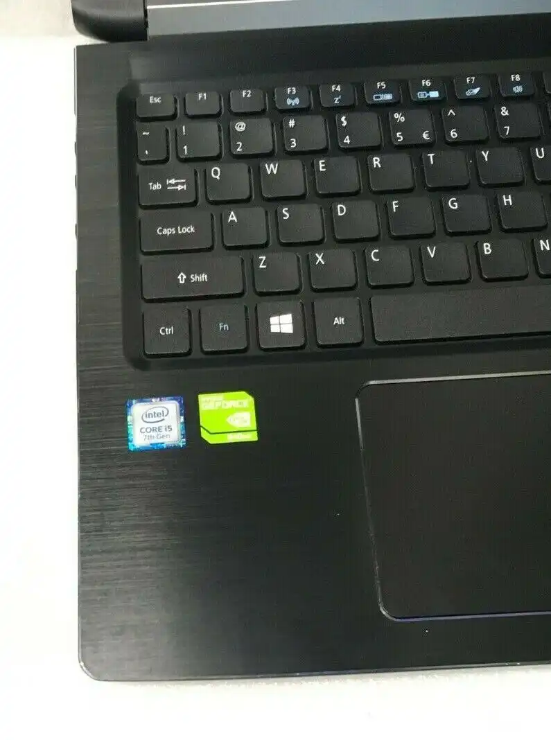 Acer Aspire A515-51G Intel i5-7200u 12Gb RAM 256Gb SSD 1GB HDD 2Gb 940MX 15.6"