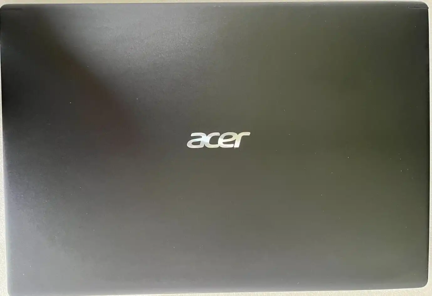 Acer Aspire A515-54G Intel i5-8265u 20Gb RAM 256GB SSD  2Gb MX250 15.6" FHD