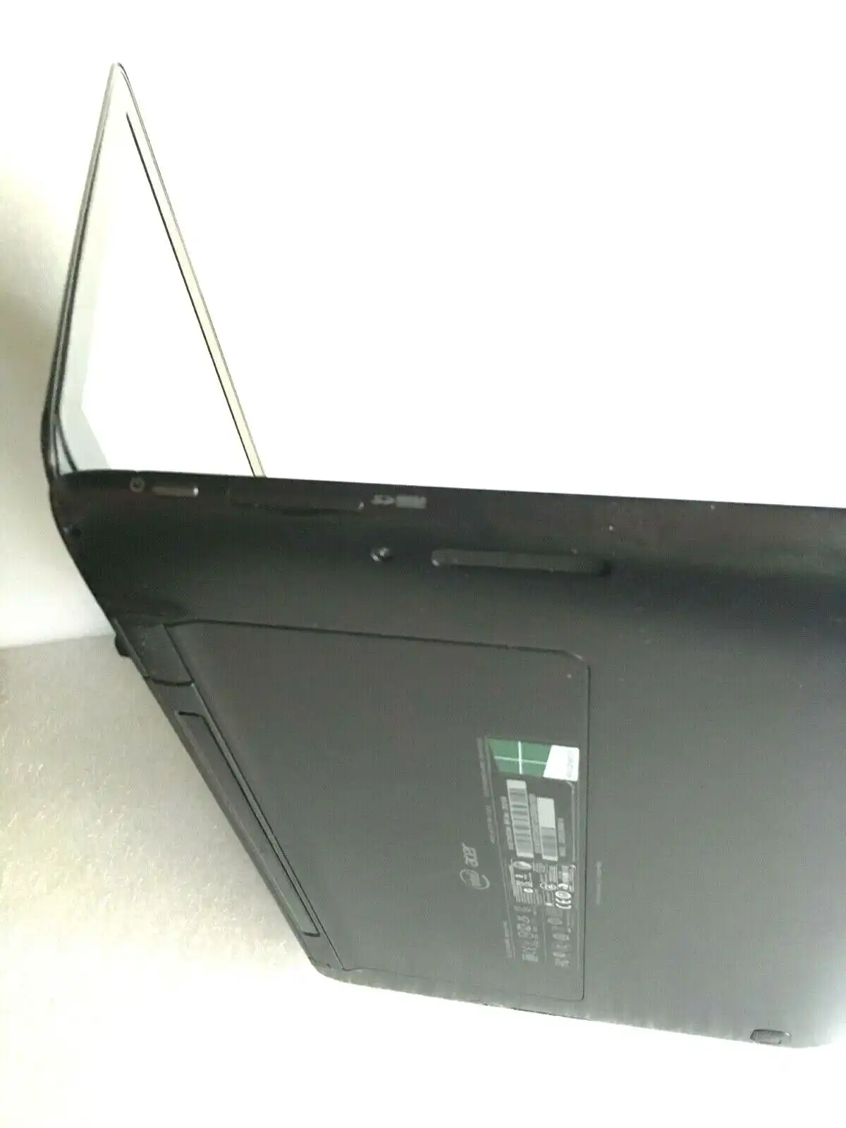 Acer Aspire S5-391 13.3" Intel i7-3517u CPU 4GB RAM 128Gb SSD Win10