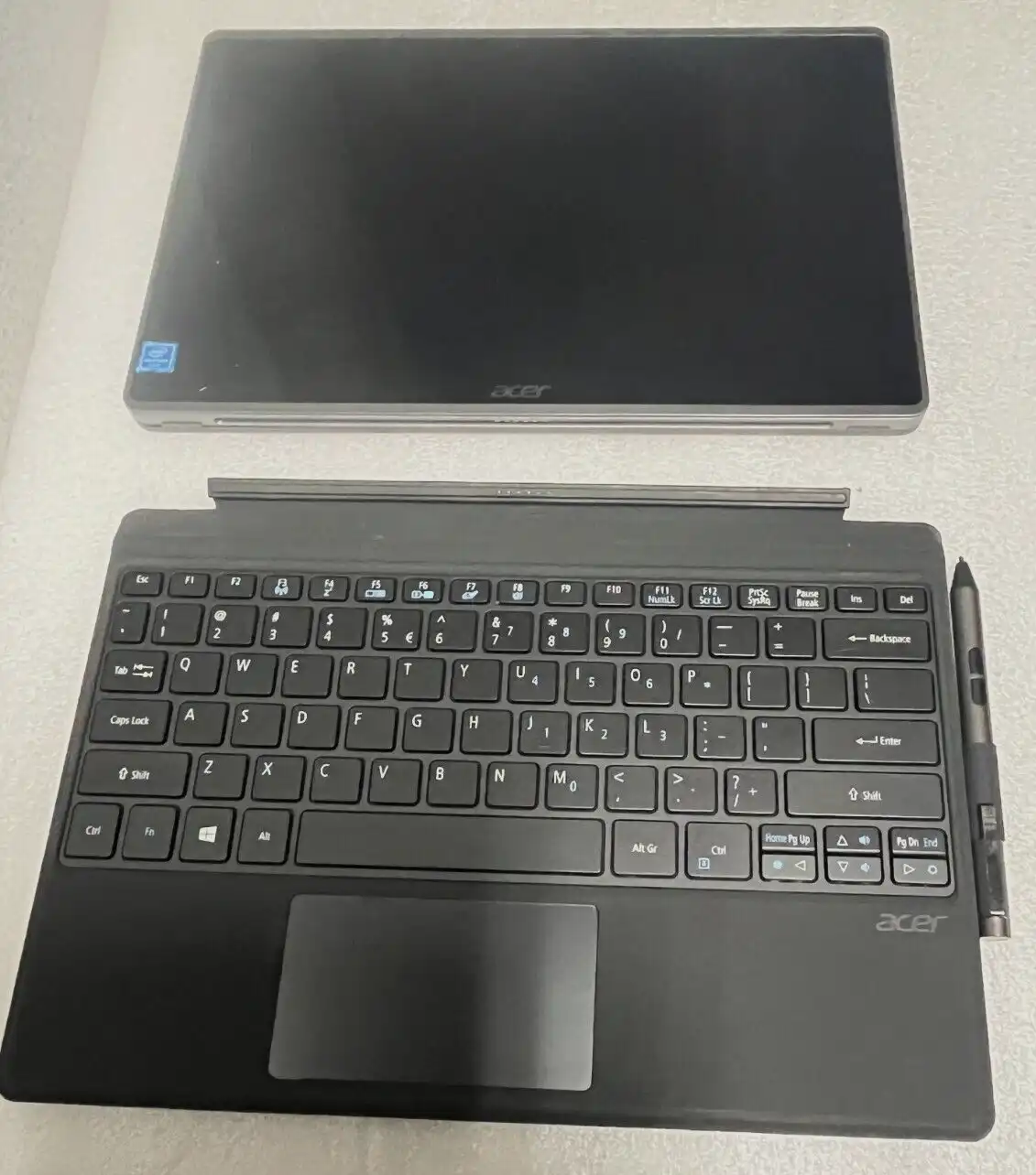 Acer Aspire Switch SW312-31P N4200 4Gb 128Gb 12.2" WUXGA Touch Tablet PC w/Pen