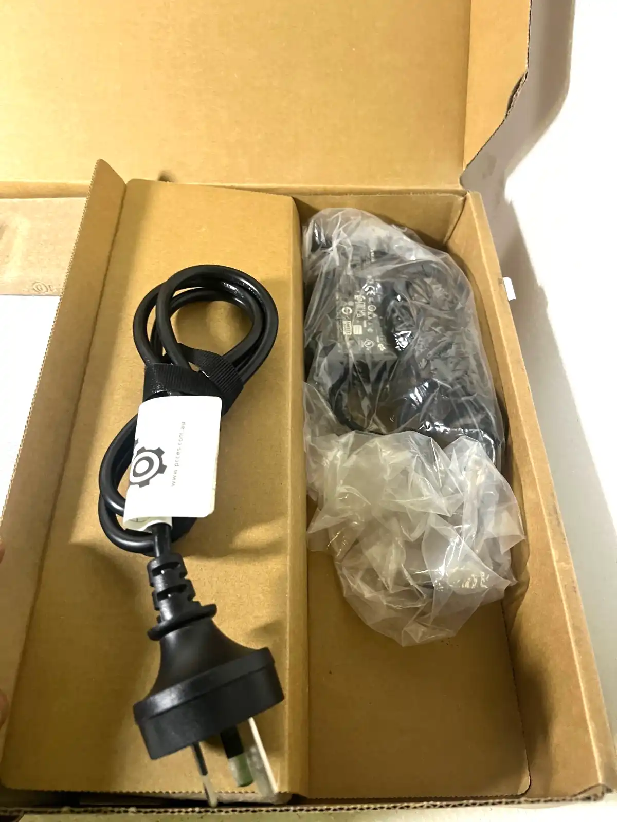 Acer Chromebook CP714-2WN-308B Intel i3-1315u CPU 8GB RAM 128GB SSD 14" Touch