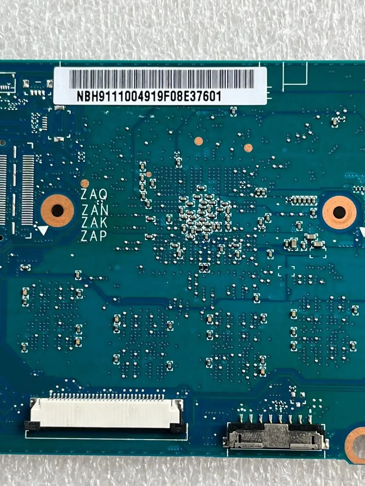 Acer Chromebook R752T motherboard Intel N4000 CPU 4Gb RAM 32Gb SSD NB.H9111.004