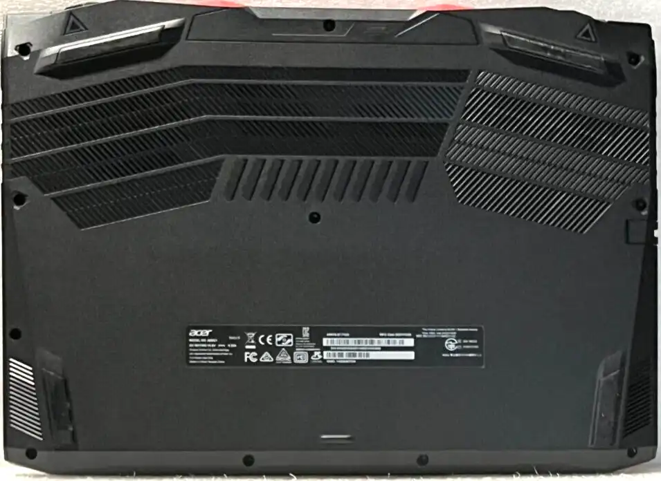 Acer Nitro 5  AN515-57 Intel i7-11800h 16Gb RAM 512GB SSD 4Gb RTX3050 15.6" FHD