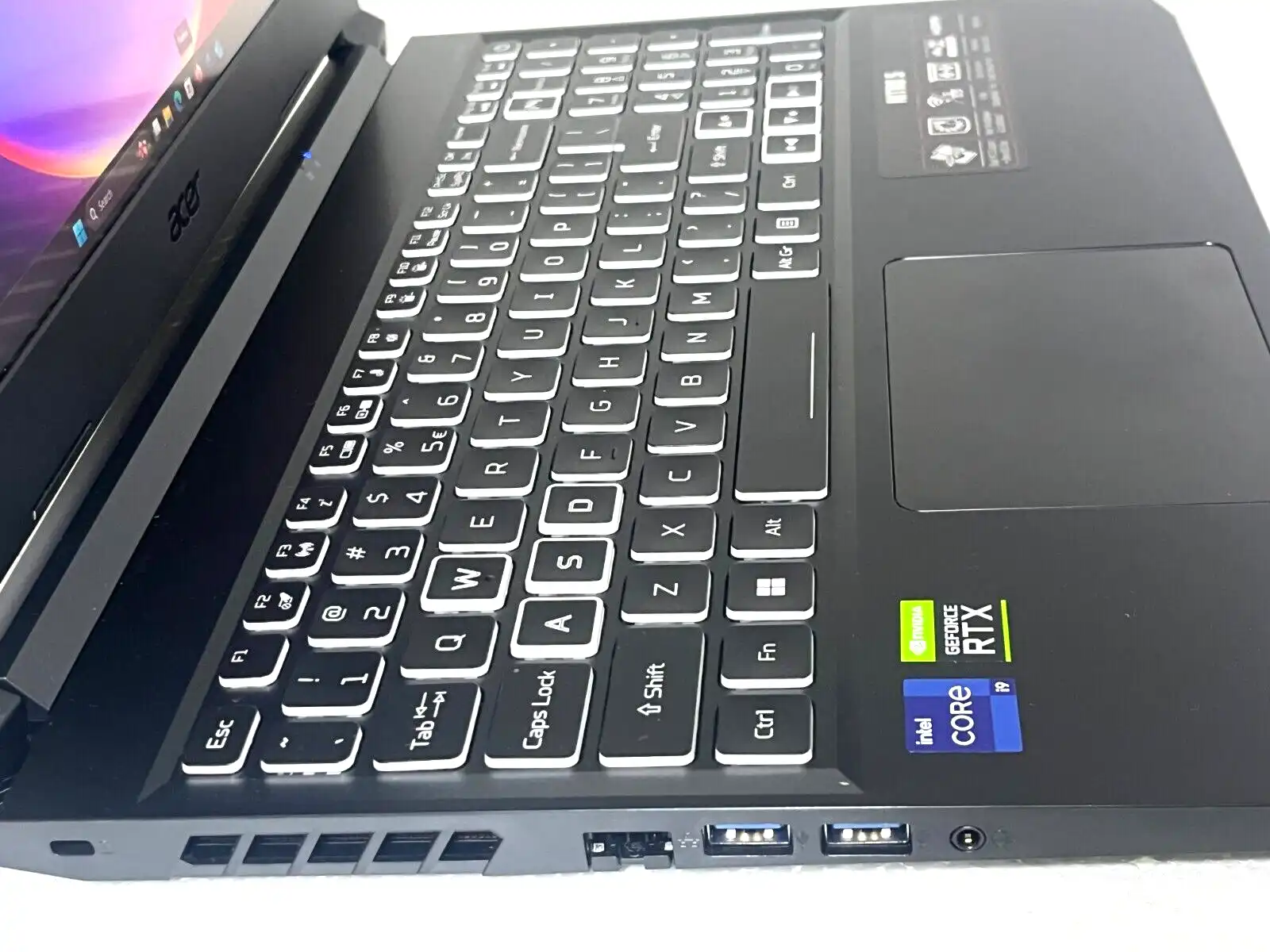 Acer Nitro 5  AN515-57 Intel i9-11900h 16Gb RAM 512GB SSD 8Gb RTX3070 15.6" QHD