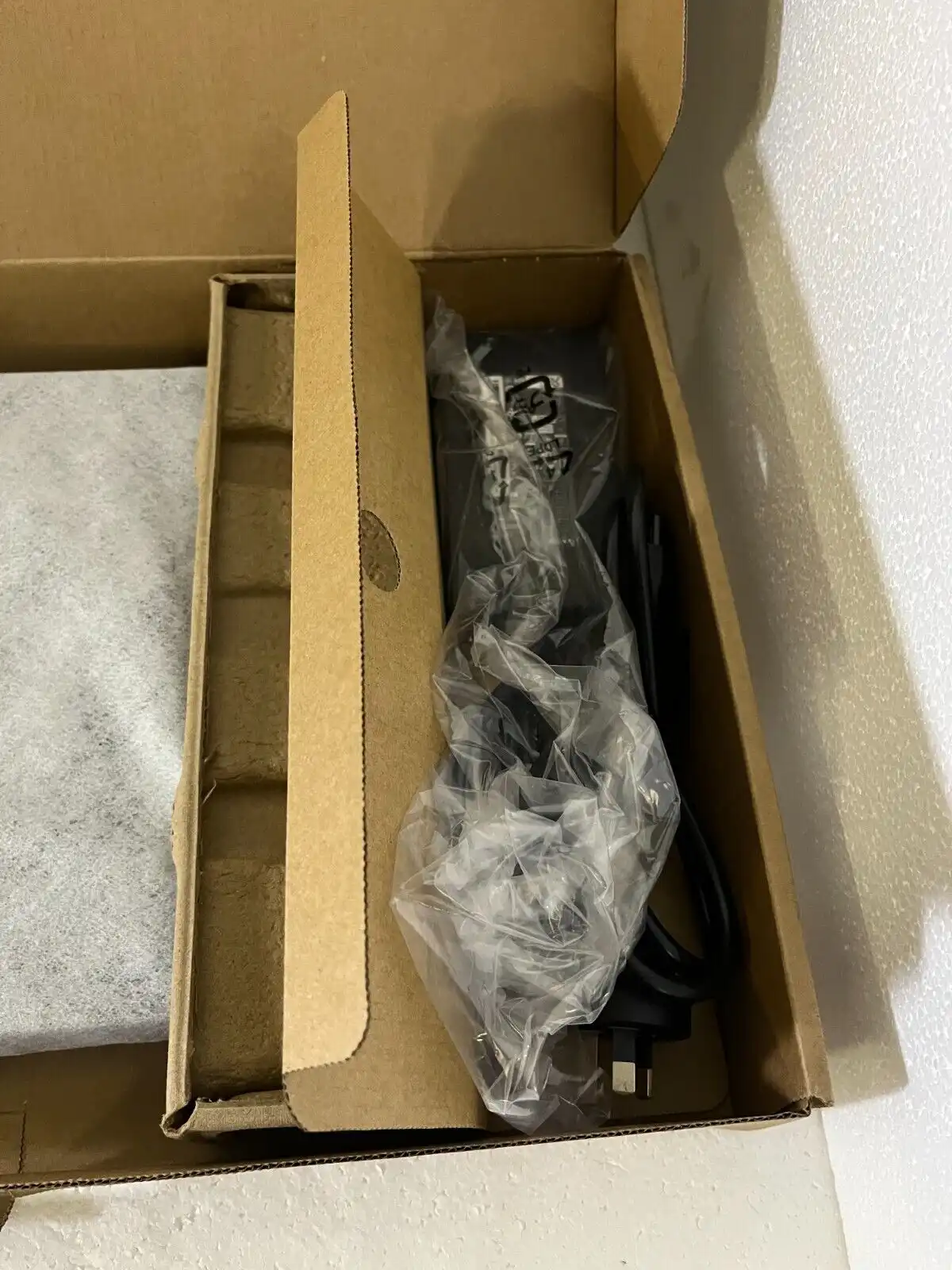 Acer Nitro 5  ANV15-51 Intel i7-13620h 16Gb RAM 1TB SSD 8Gb RTX4060 15.6" 165Hz