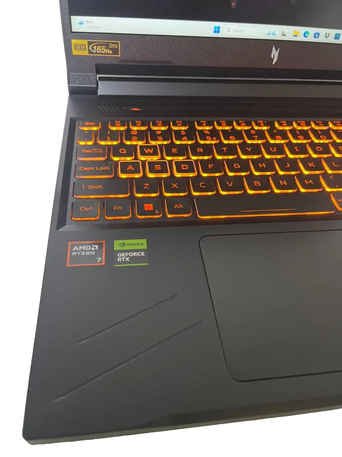 Acer Nitro V  ANV16-41 AMD Ryzen 7 8845HS 16Gb RAM 1TB SSD 6Gb RTX4050 16" WUXGA