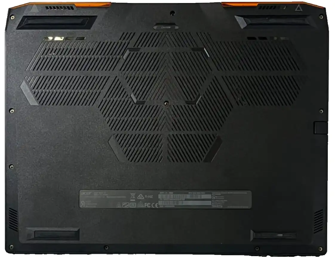 Acer Nitro V  ANV16-43 AMD Ryzen 9 8945HS 32Gb RAM 1TB SSD 8Gb RTX4060 16" WUXGA