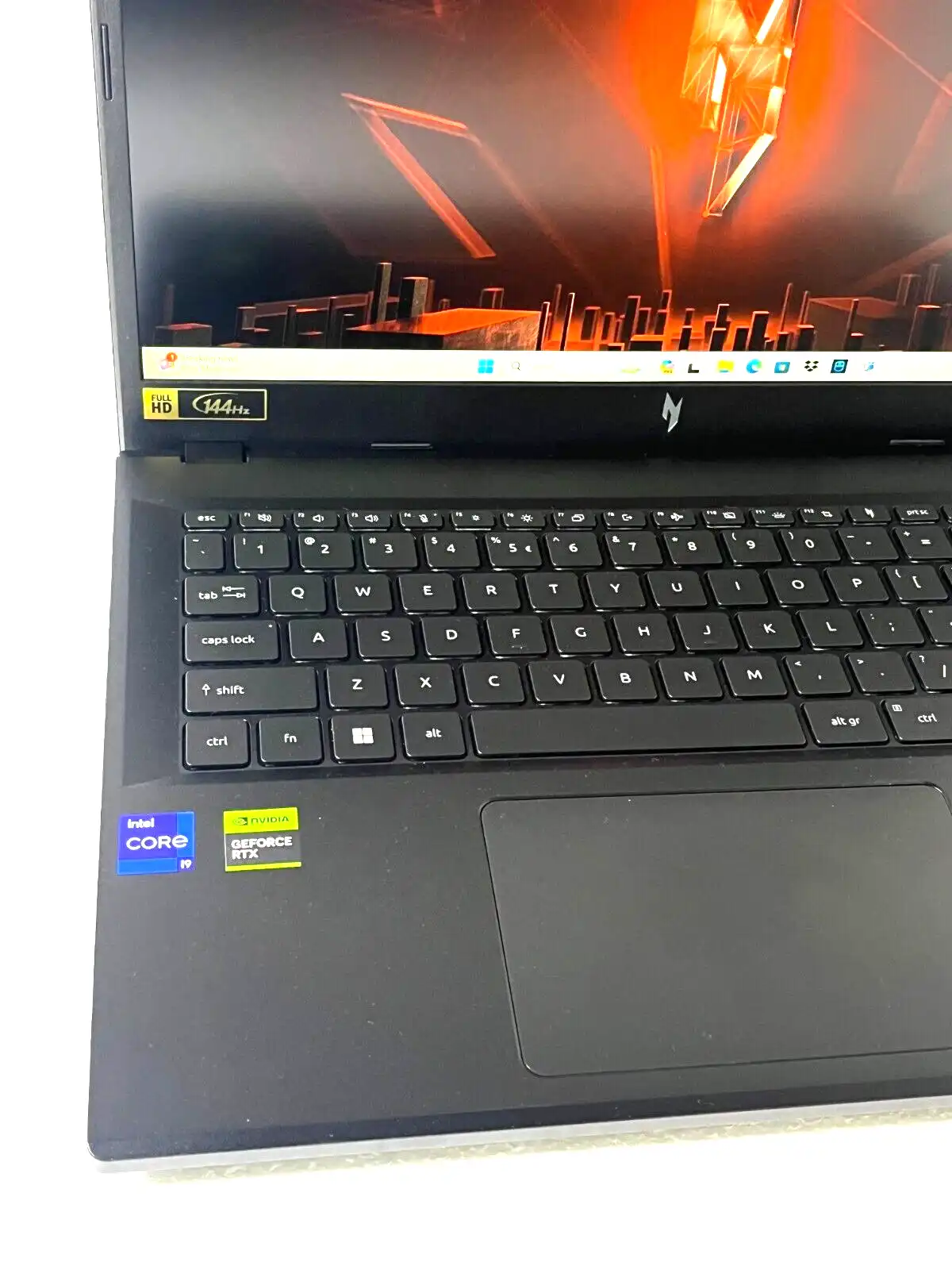 Acer Nitro V15  ANV15-51 Intel i9-13900h 32Gb RAM 1TB SSD 6Gb RTX4050 15.6" FHD