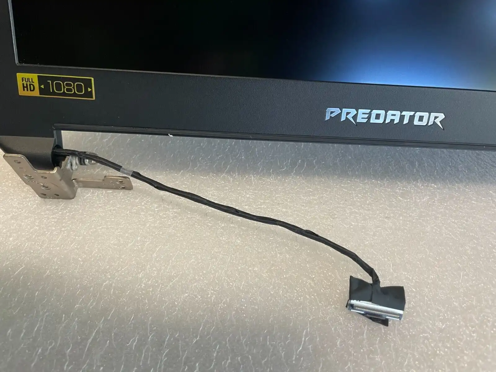 Acer Predator GX-792 17.3" Screen TopLid assembly with hindges and cables