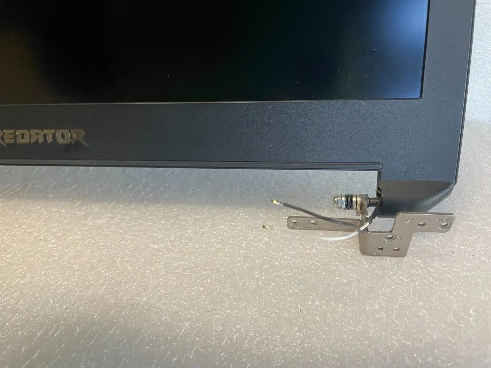 Acer Predator GX-792 17.3" Screen TopLid assembly with hindges and cables