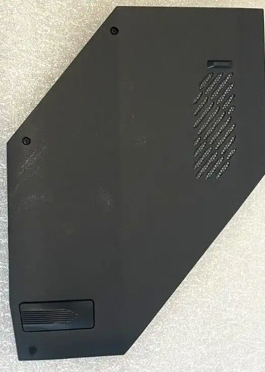 Acer Predator GX-792  Memory slot cover