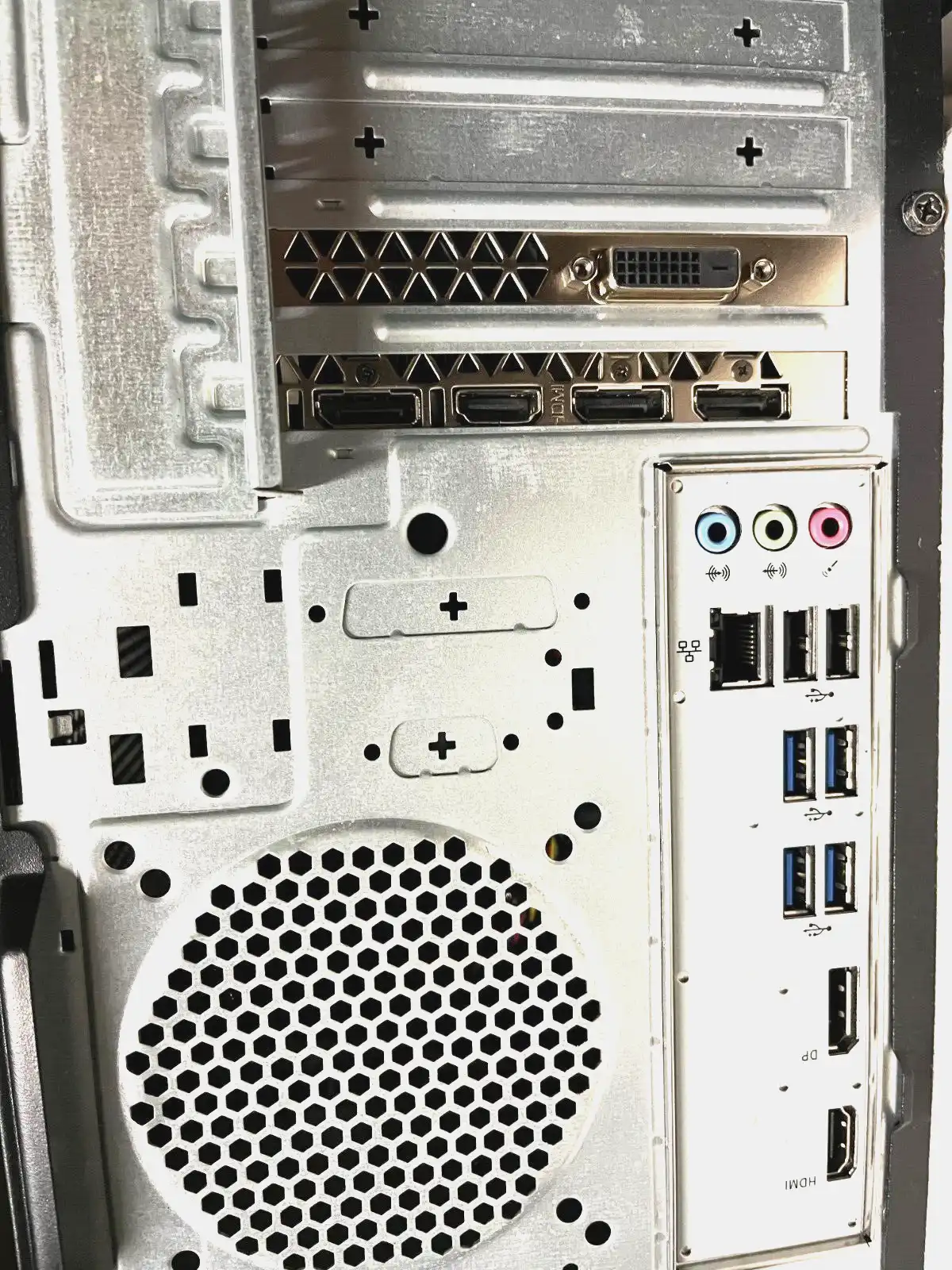 Acer Predator Intel i7-7700 32Gb RAM 512GB SSD 2TB HDD DVDRW 8GB GTX 1070Ti SBFx