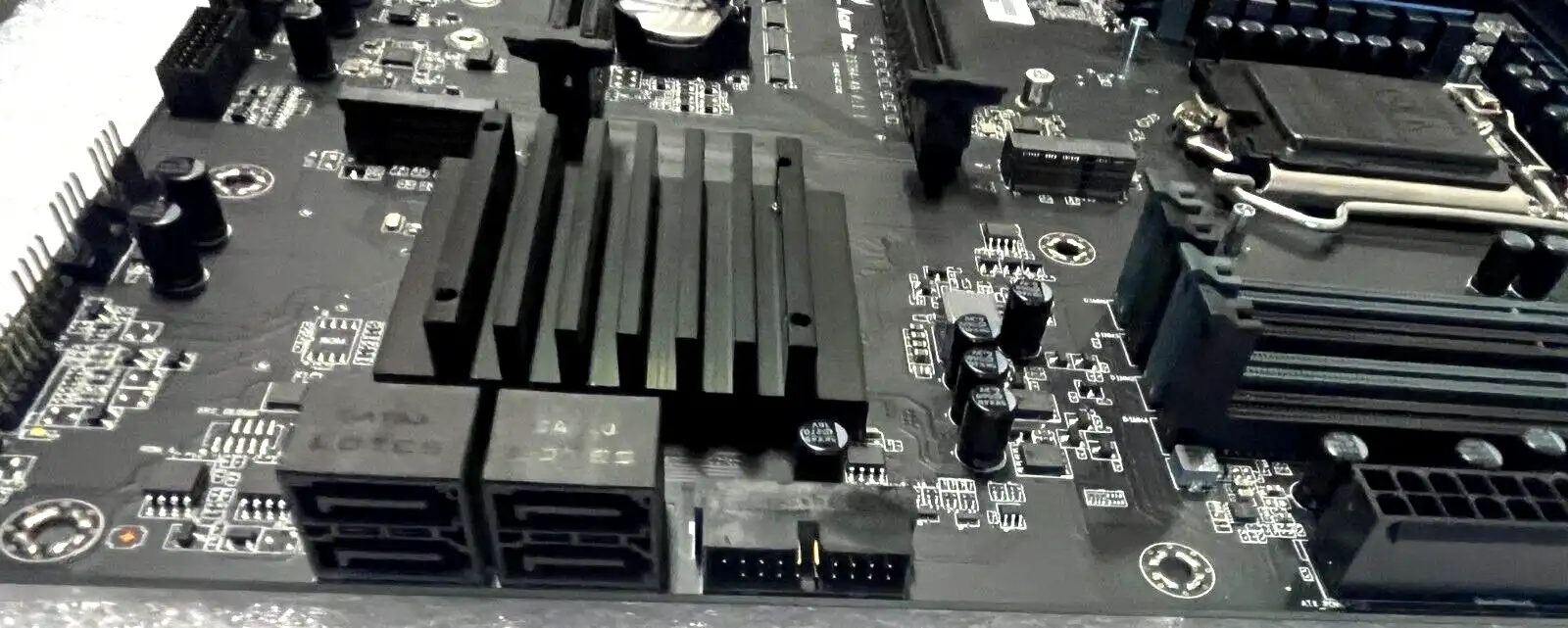 Acer Predator Orion PO9-600 FCLGA1151 Motherboard (Z37H4-AA) DB.E0K11.001