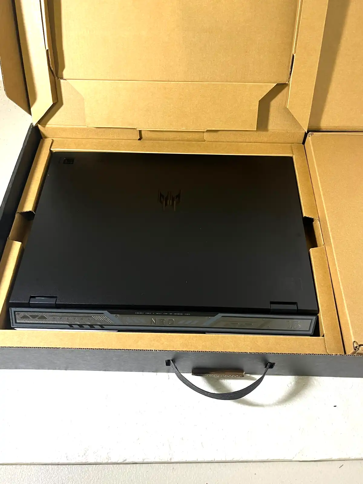 Acer Predator  PHN16-72 Intel i9-14900HX 32Gb RAM 1TB SSD 8Gb RTX4070 16" WQXGA