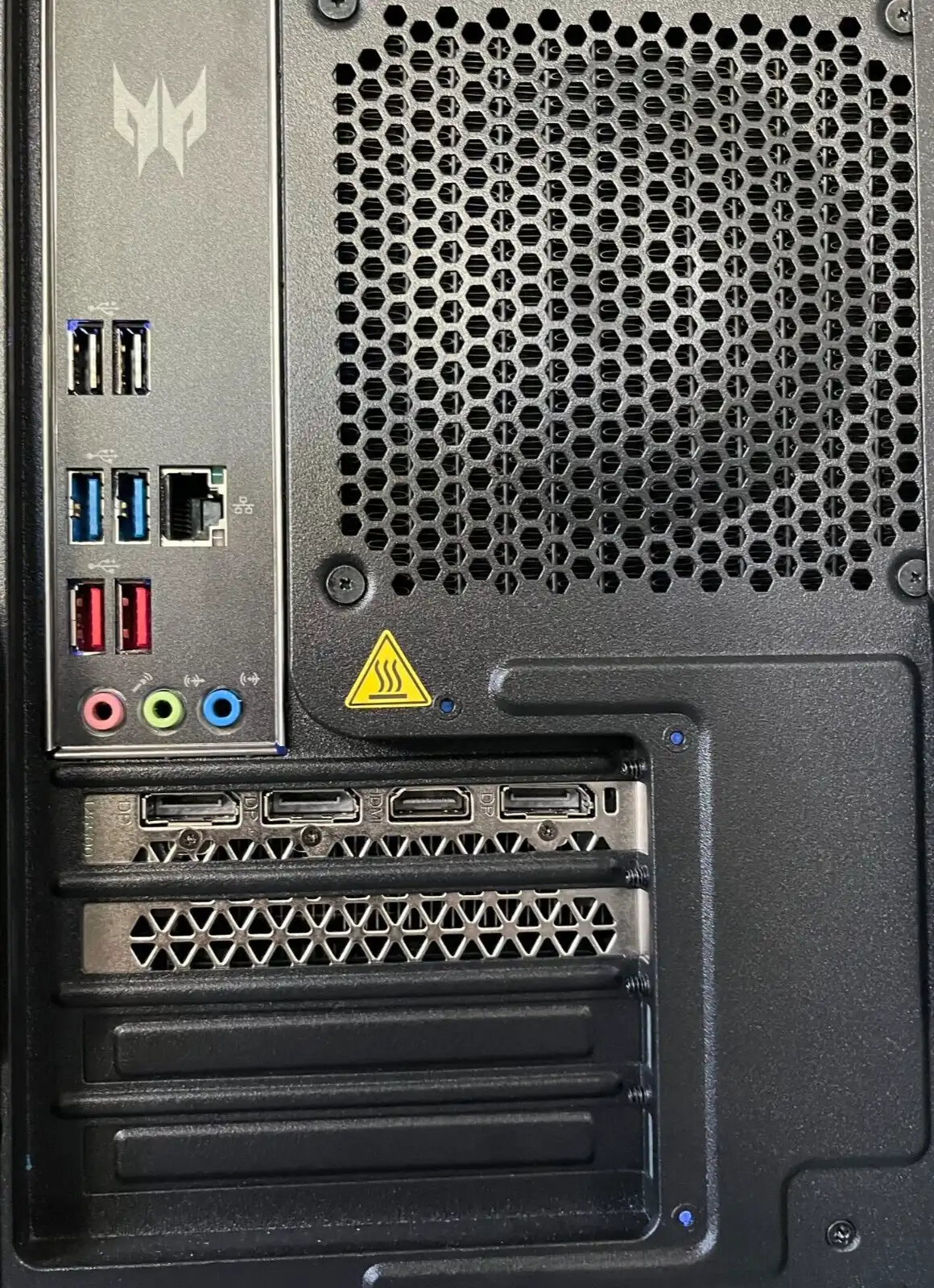 Acer Predator PO5-615s Intel i7-10700k 16Gb RAM 512GB SSD 2TB HDD 8GB RTX 2070