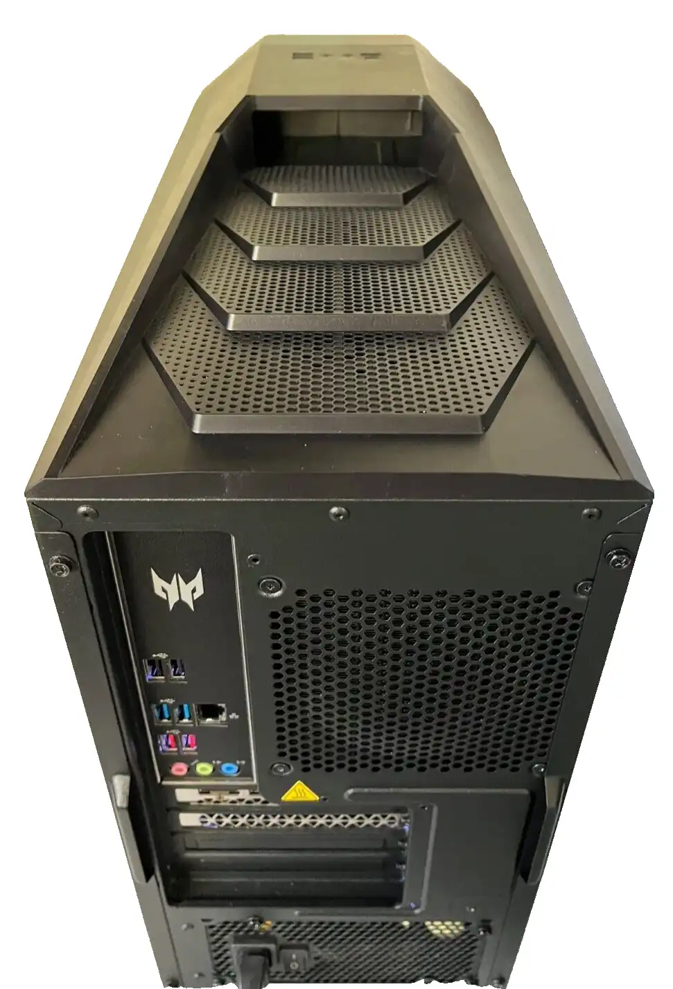 Acer Predator PO5-615s Intel i7-10700k 16Gb RAM 512GB SSD 2TB HDD 8GB RTX 2070