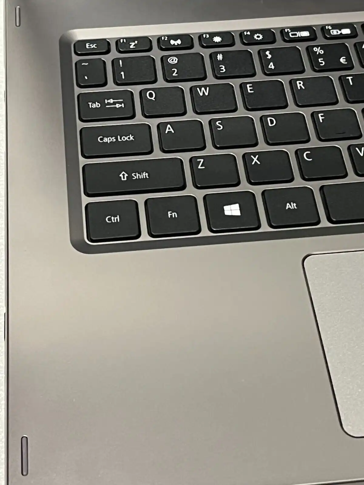 Acer Spin 3 SP314-53GN Intel i5-8265U 16Gb RAM 128GB SSD 1TB HDD MX230 14" Touch