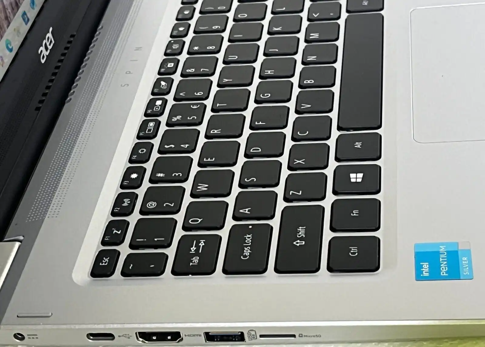 Acer Spin SP114-31 Intel N6000 Quad Core CPU 4Gb RAM 128GB SSD 14" Touch Win10