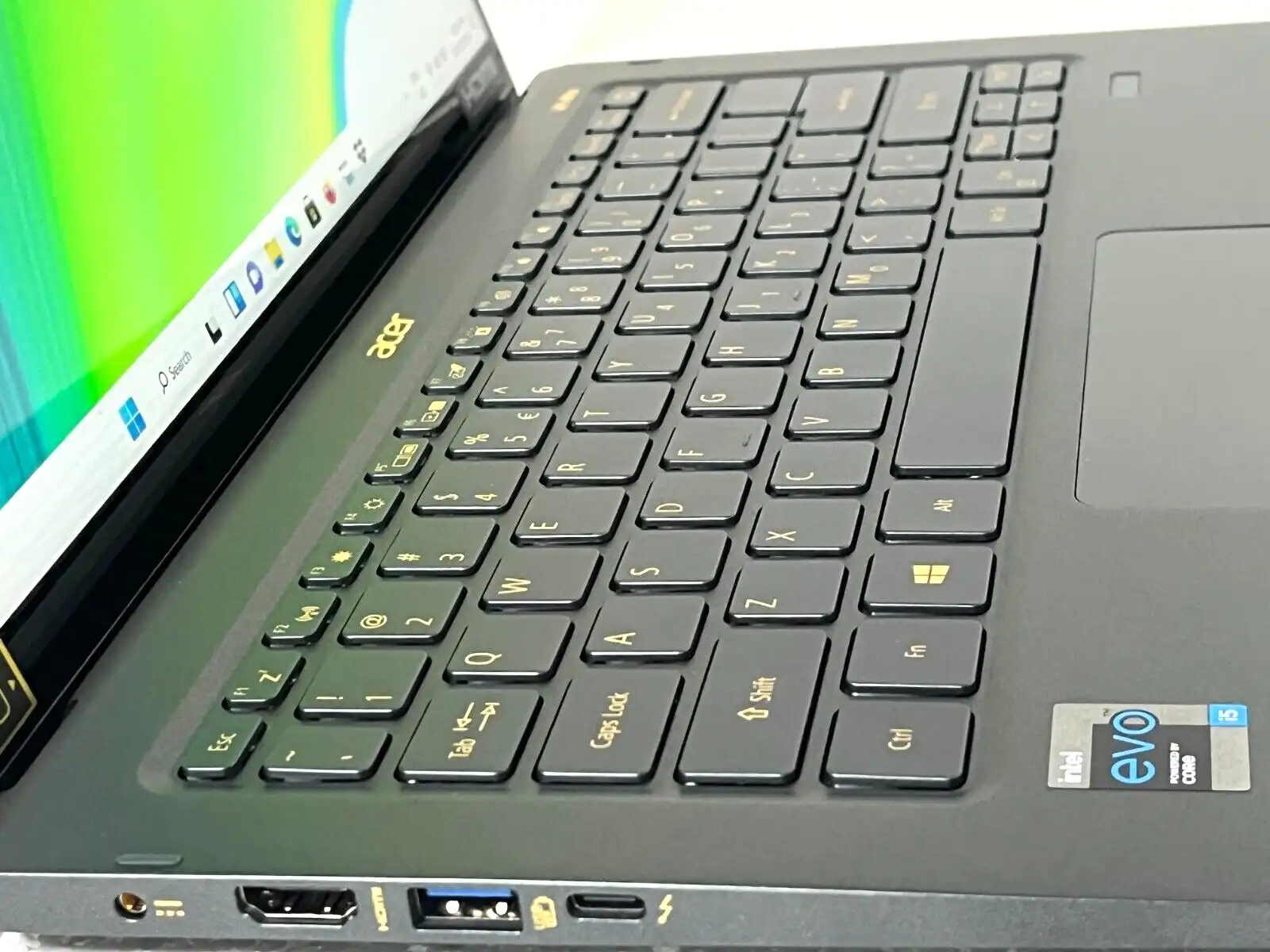 Acer Swift 5 SF514-55T Intel i5-1135G7 8Gb RAM 512GB SSD 14" FHD IPS TouchScreen