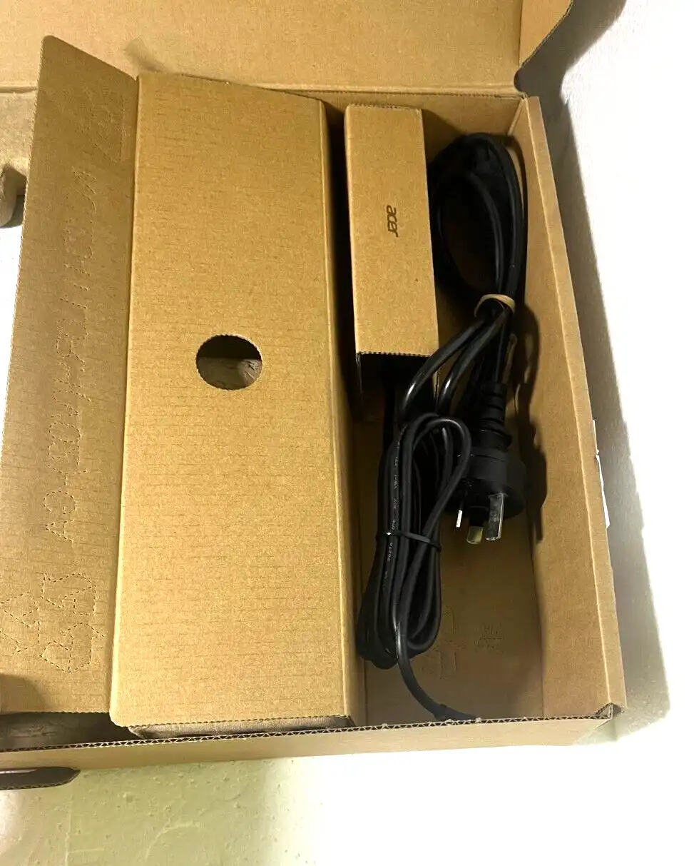 Acer Swift AI Evo SF14-51 Intel Core Ultra 5 226V 16Gb 512GB 14" 2.8K OLED 8GB