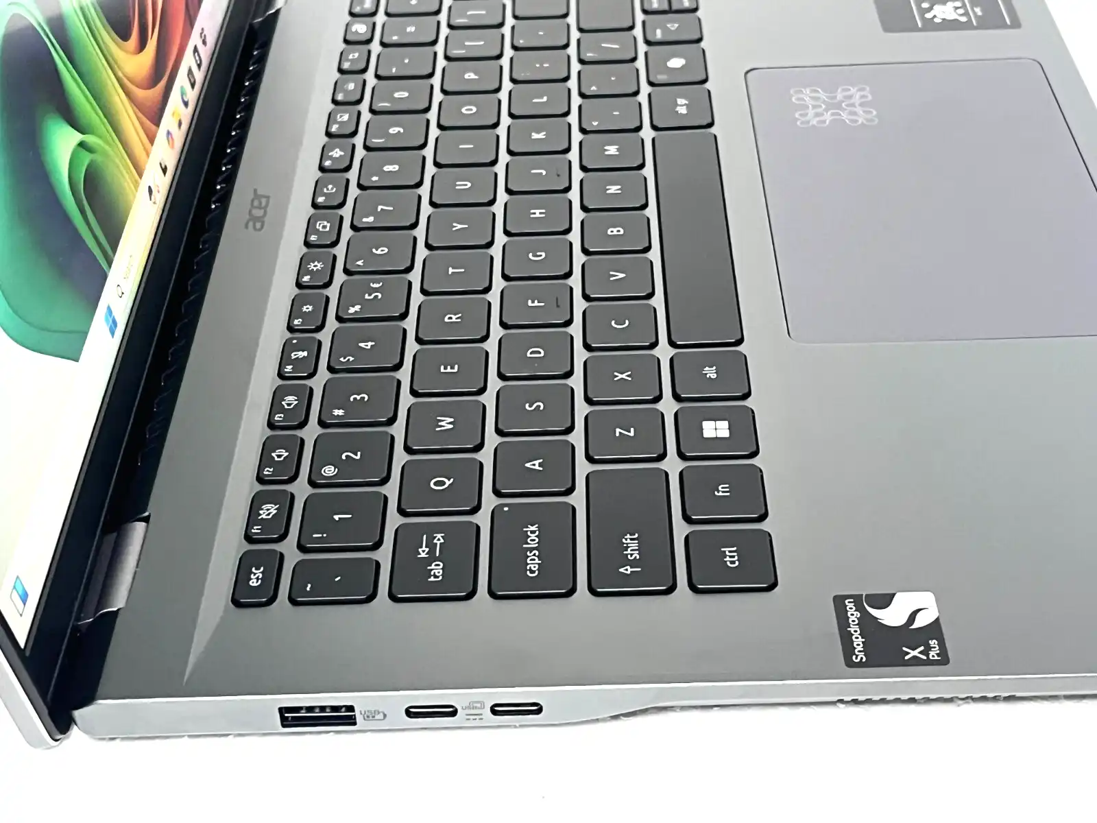 Acer Swift Go 14 AI SFG14-01 Snapdragon X 16Gb RAM 512GB 14.5" WUXGA IPS 120Hz