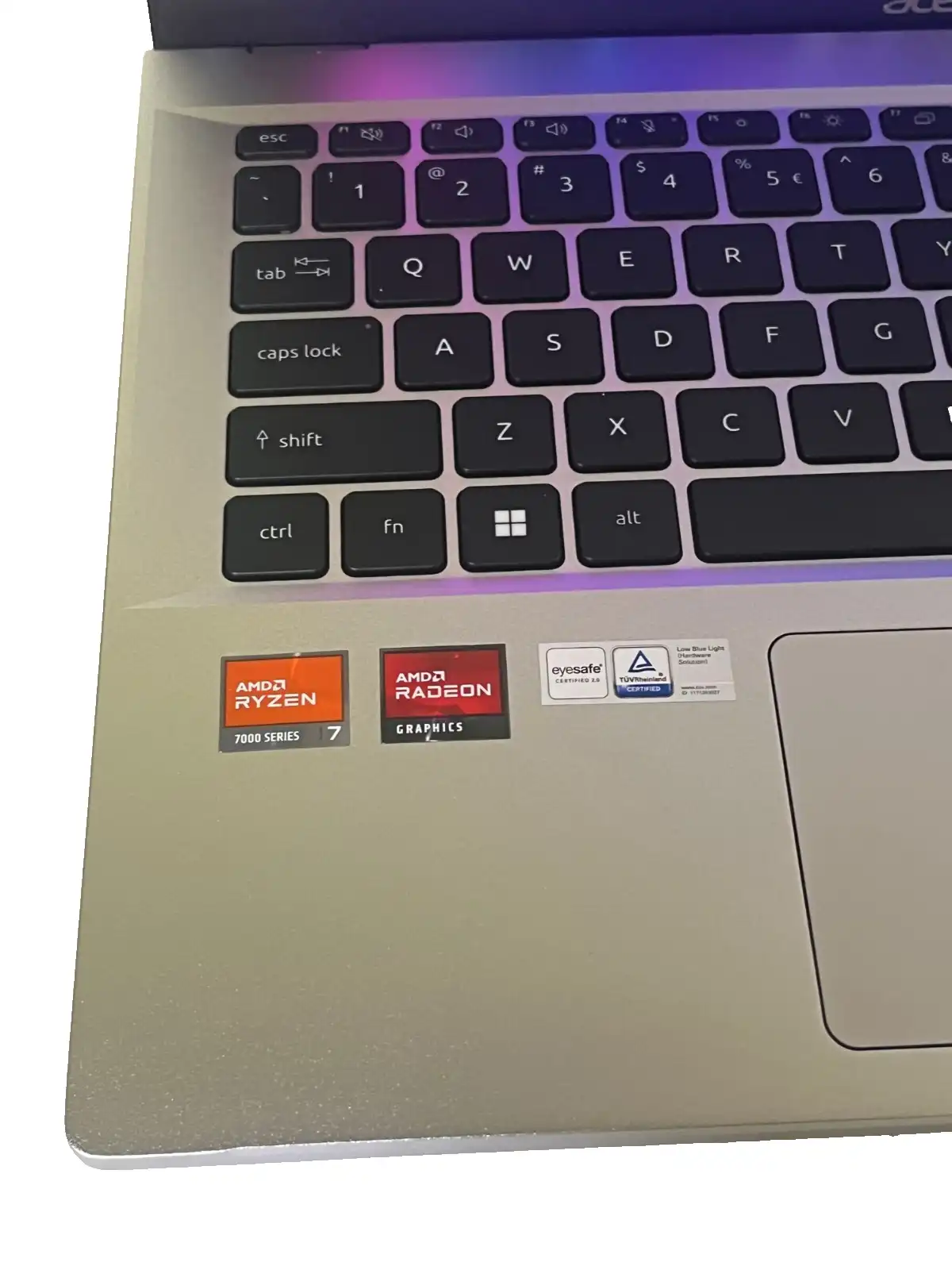 Acer Swift Go 14 SFG14-42 AMD Ryzen 7  16Gb RAM 512GB SSD 14" OLED 2880x1800