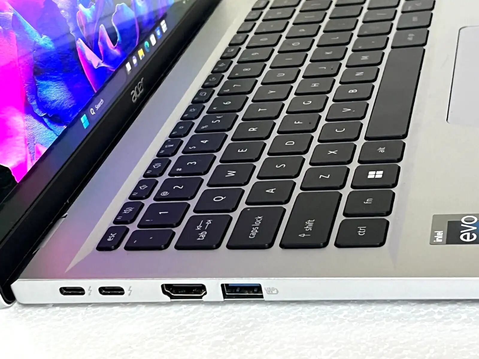 Acer Swift Go EVO 14 Intel i7-13700h 16Gb RAM 512GB SSD 14" IPS Touch 1920x1200