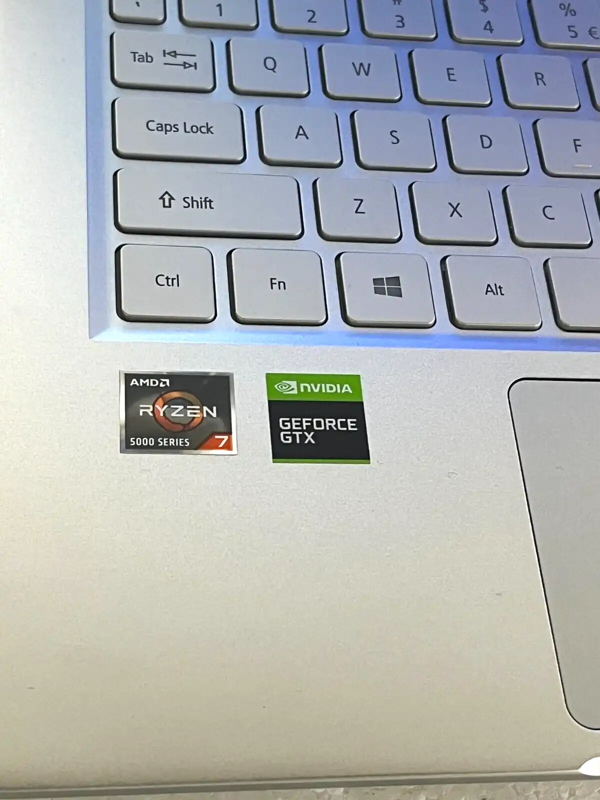 Acer Swift X SFX14-41G AMD Ryzen 7 5700U 16Gb RAM 1TB SSD 14" IPS 4GB GTX1650