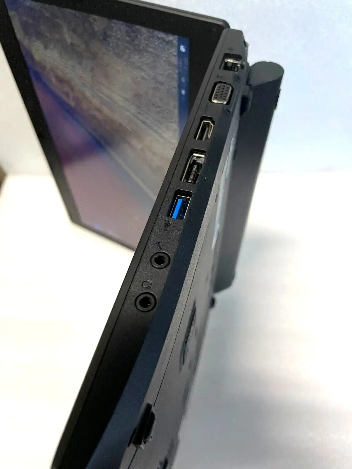 Acer Travelmate P633-M Intel i3-3110M CPU 8GB RAM 120GB SSD 13.3" Win10 Pro