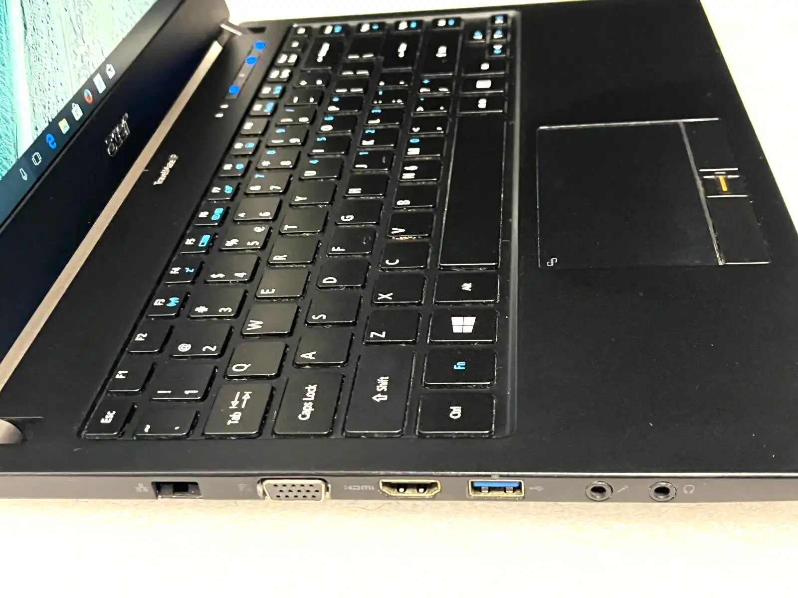 Acer Travelmate P645-M Intel i7-5500u 8Gb RAM 256GB SSD  14" Win10 Pro