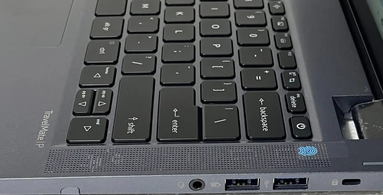 Acer TravelMate Spin P414RN-52 Intel i5-1240P 8Gb RAM 256GB 14" Touch WUXGA IPS