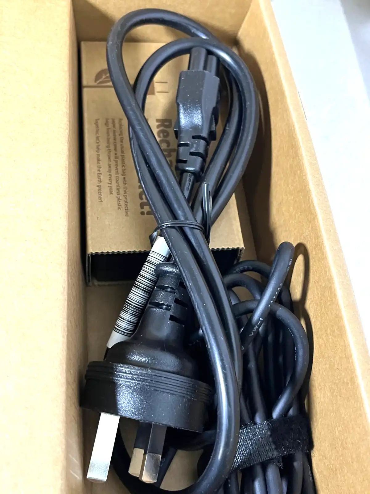 Acer TravelMate Spin TMP414RN-54 Intel Ultra 5 16Gb RAM 256GB 14 Touch WUXGA bag