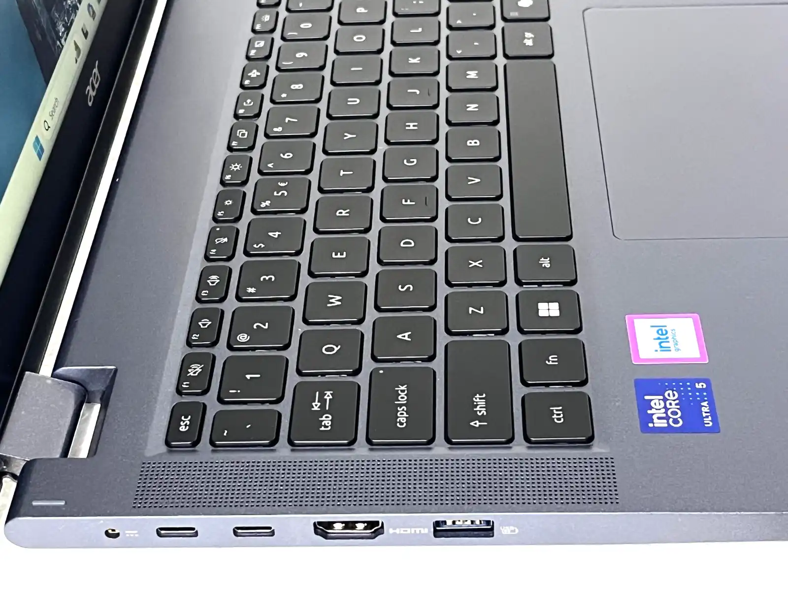 Acer TravelMate Spin TMP414RN-54 Intel Ultra 5 16Gb RAM 256GB 14 Touch WUXGA bag