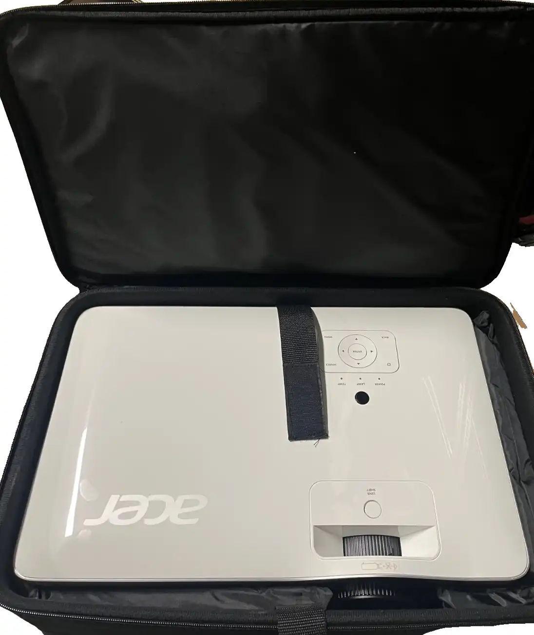 Acer VL7860 DLP 4K2K Projector 3000 Lm 1,500,000:1  Carrying Case