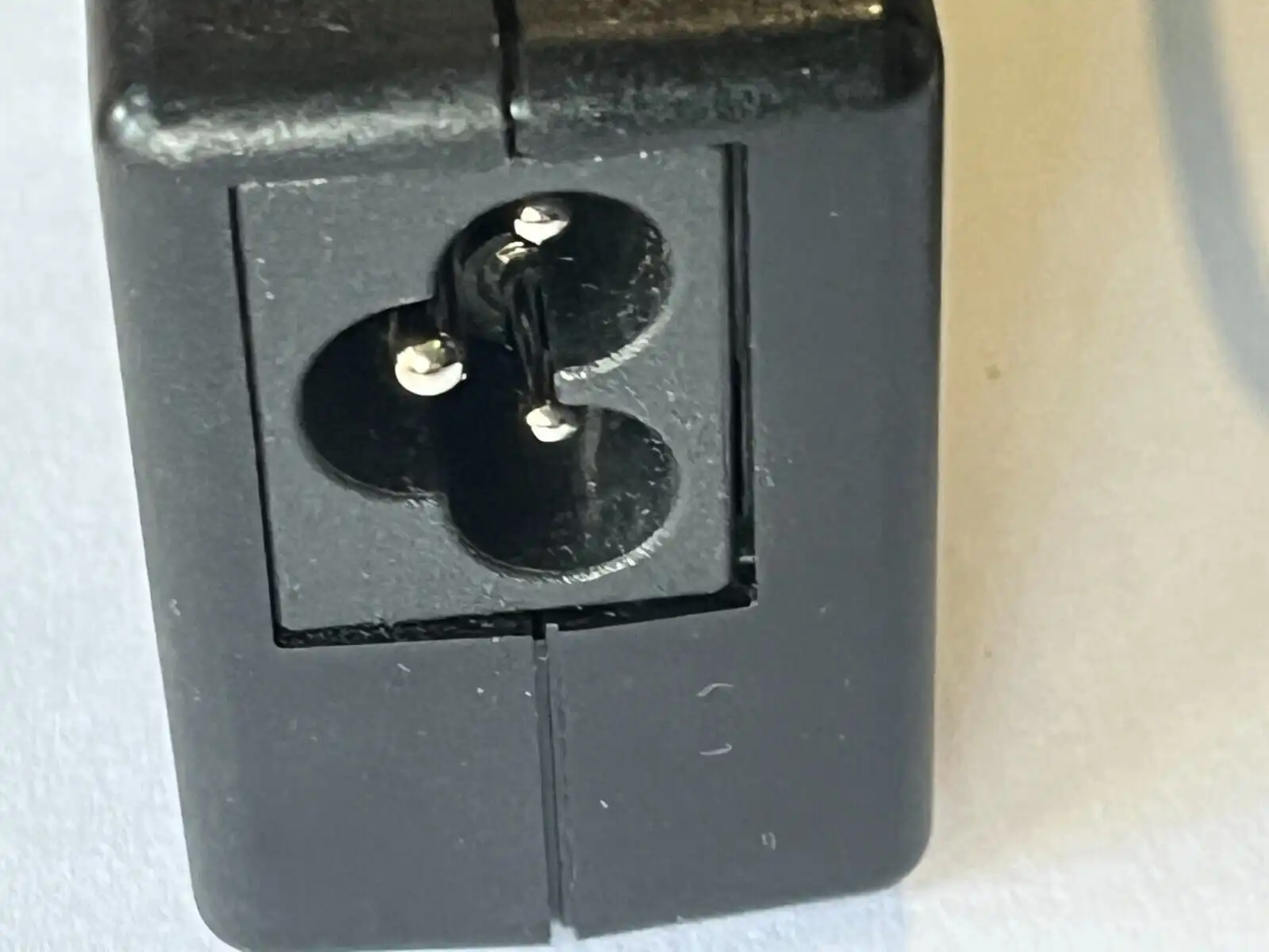 Genuine Acer  AC Adaptor 65W 19V 3.42A  ADP-65DE B   1mm/3mm tip  KP.06501.012