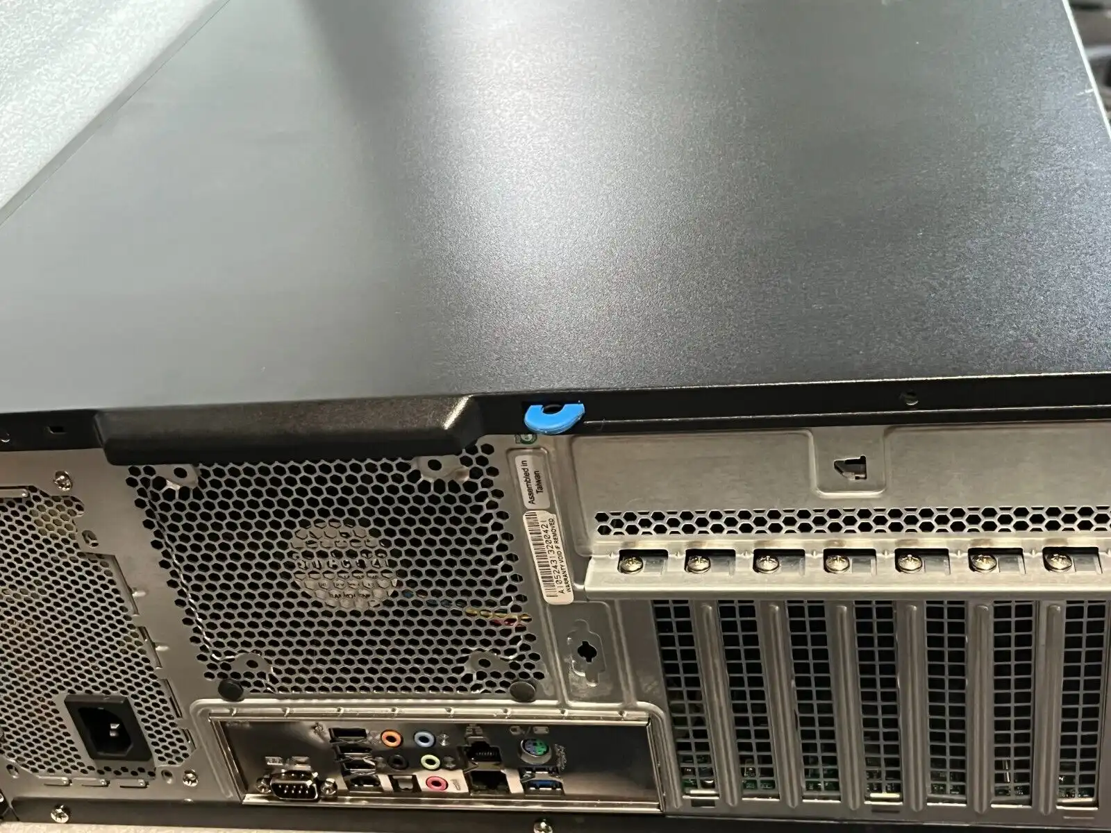 SuperMicro SYS-7037A-I Mid-Tower Server BAREBONE with X9DAi Motherboard