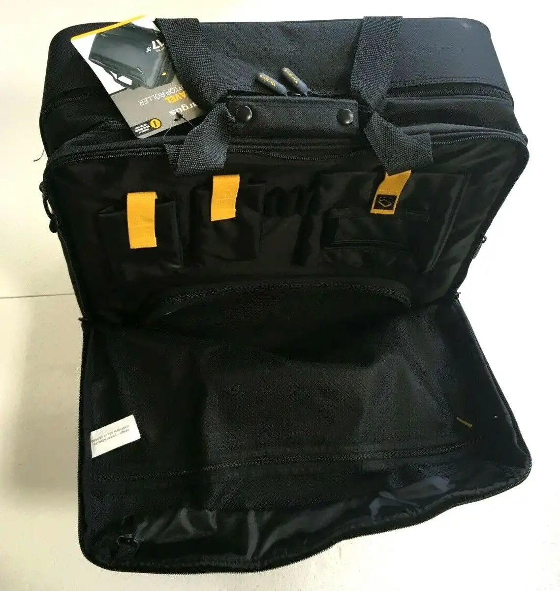 Targus 17.3" Laptop Roller Bag  TCG717US